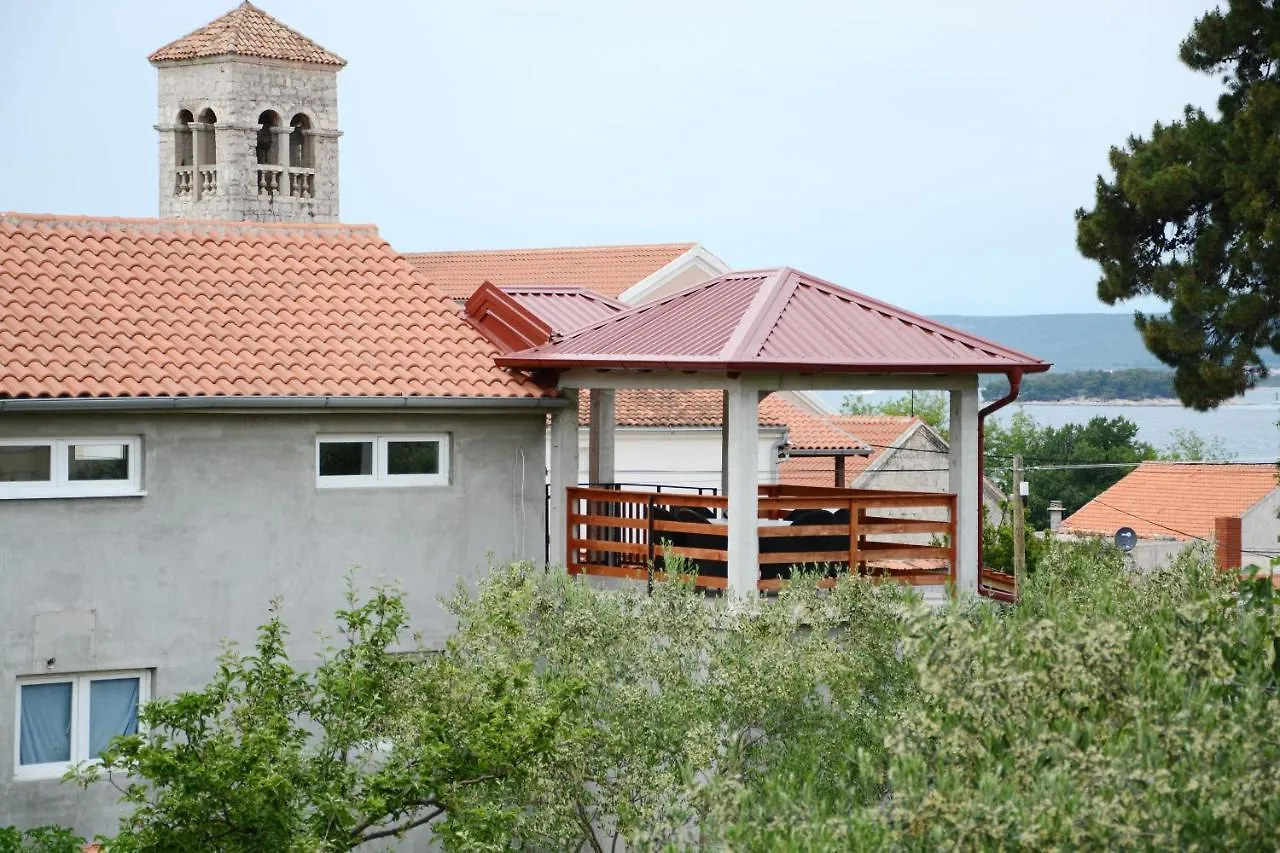 Apartmani Nina Tkon 0*,  Croatia